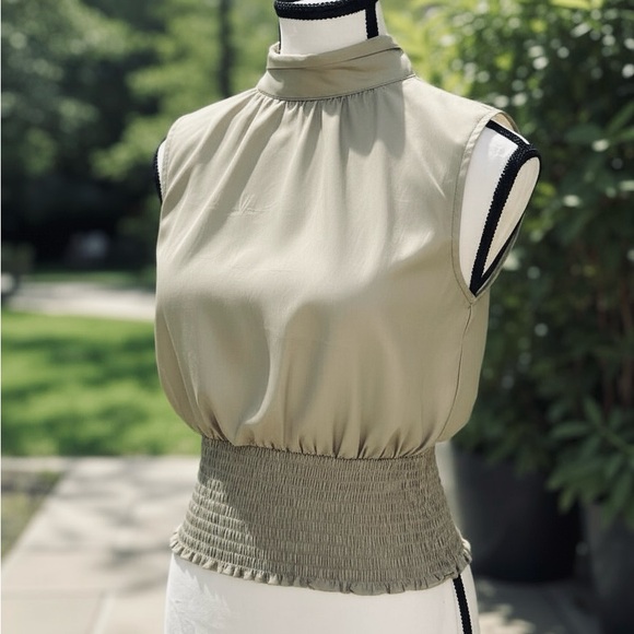 Express Women’s Satin Sleeveless Tan Top with Button Neck, Pale Sage - XS, New - Picture 1 of 2